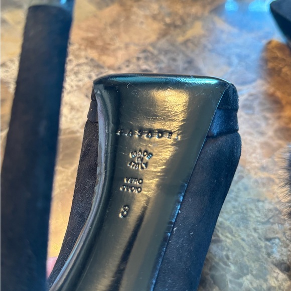 Casadei Suede Platform Peeps with fur and enameled flower - Picture 7 of 9